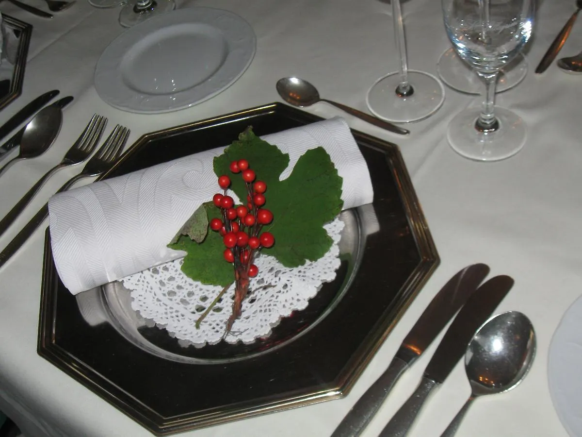 Hotel-Restaurant Lindenhof Kreuzwertheim 0*,  Deutschland